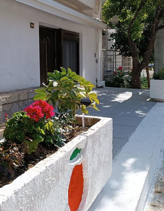 Ευρύχωρο Και Άνετο Διαμέρισμα Στην Ιτέα Joanna'S Apartment Kirra Ngoại thất bức ảnh