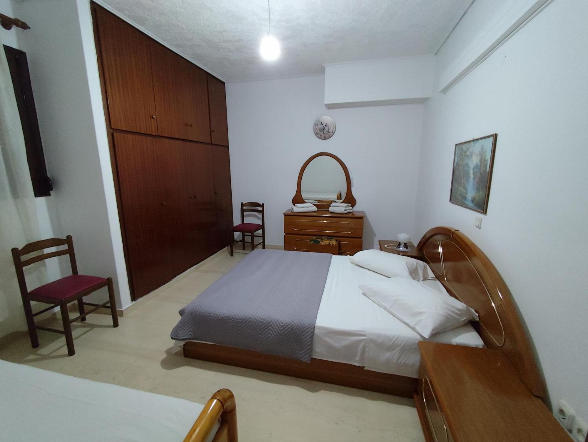 Ευρύχωρο Και Άνετο Διαμέρισμα Στην Ιτέα Joanna'S Apartment Kirra Ngoại thất bức ảnh