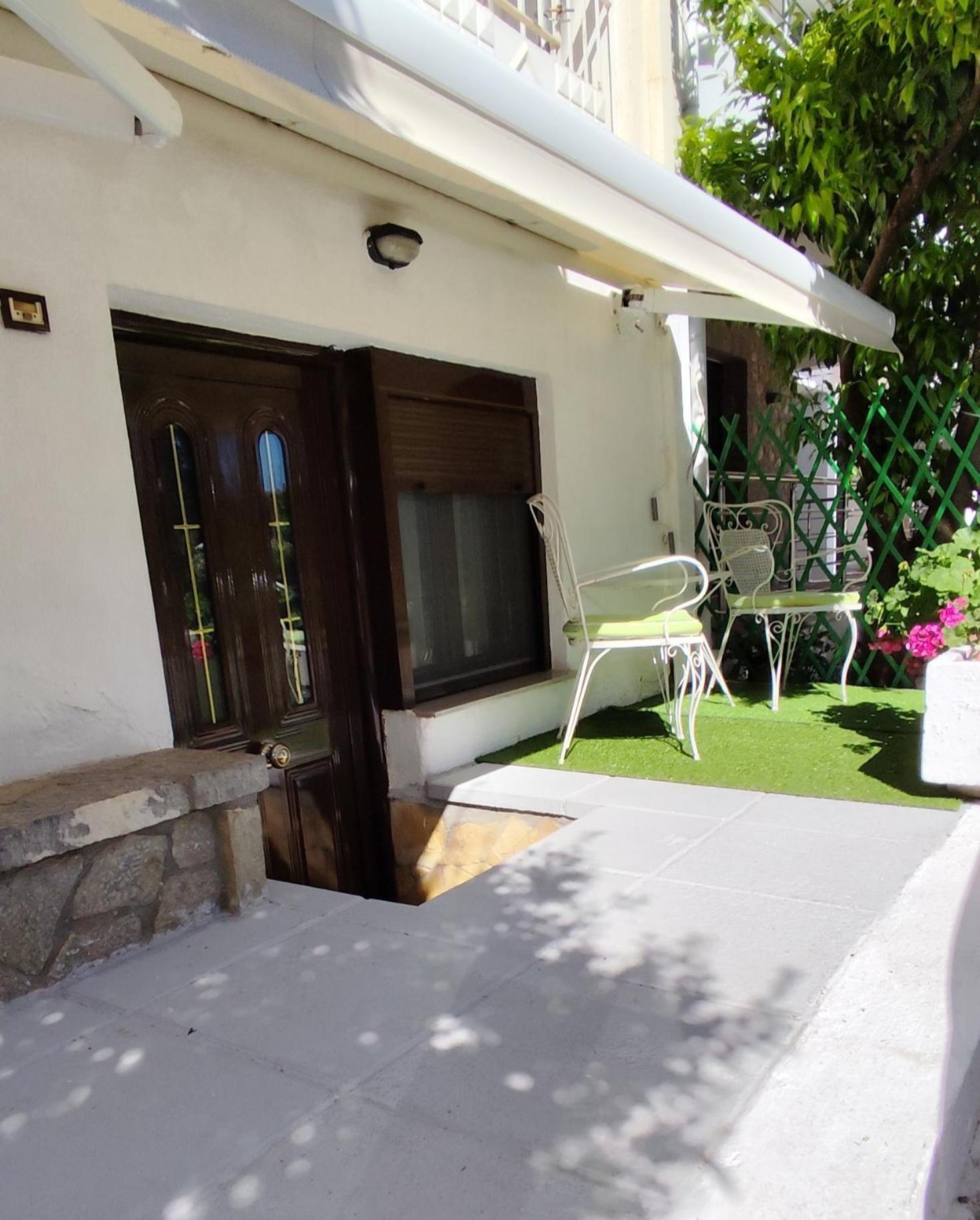 Ευρύχωρο Και Άνετο Διαμέρισμα Στην Ιτέα Joanna'S Apartment Kirra Ngoại thất bức ảnh